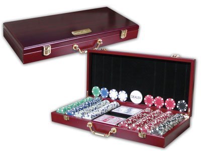 PERSONALIZED CHERRY WOOD 400 POKER CHIP SET